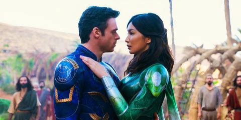 Ikaris and Sersi falling in love in Eternals