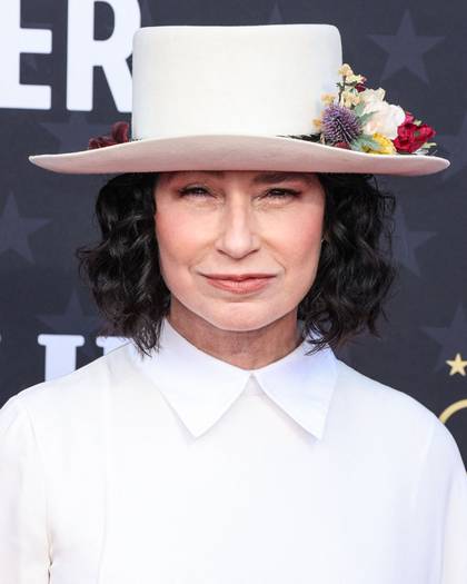 Headshot Of Amy Sherman-Palladino