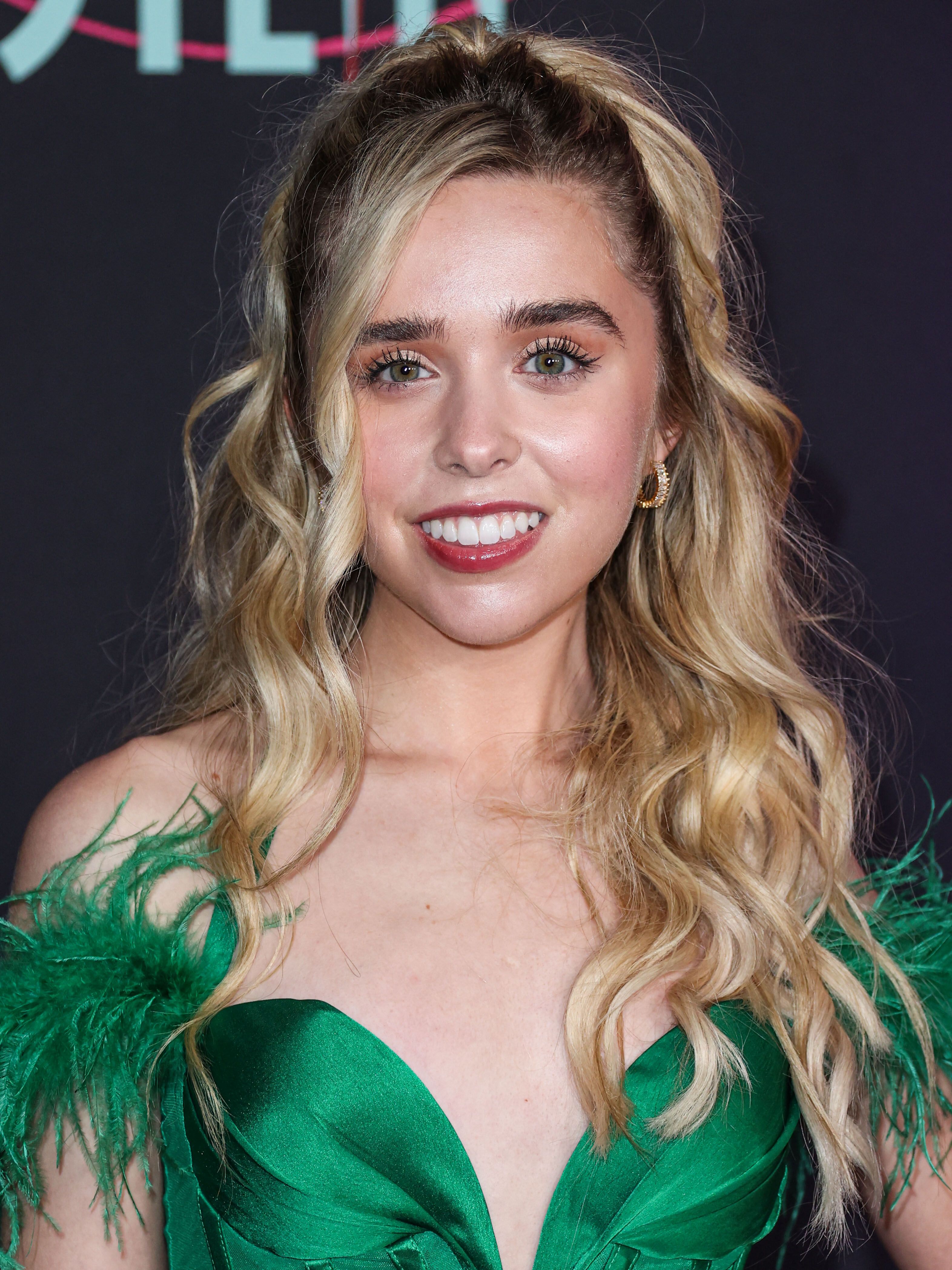 Headshot Of Jenna Davis