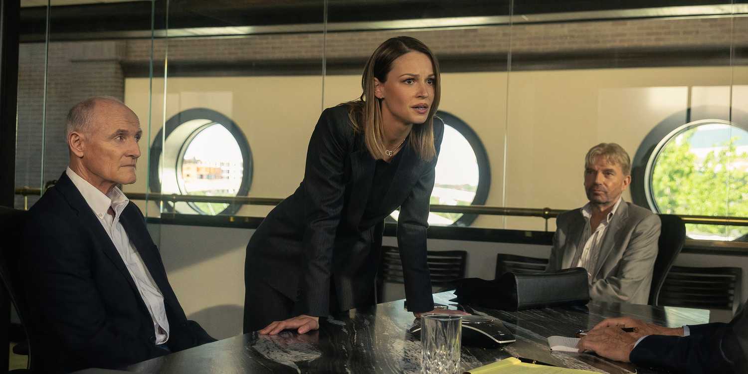 Landman Episode 3's Snake Scene & What It Means For Rebecca's Arc Addressed By Star