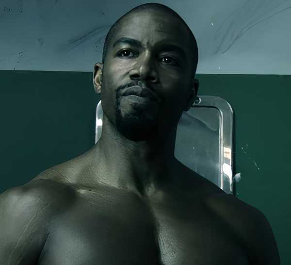 Michael Jai White in Blood and Bone in the prison