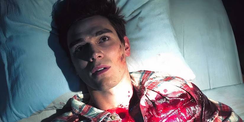 Archie se recuperando do ataque do urso em Riverdale