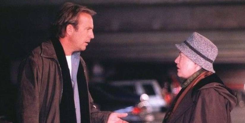 Kevin Costner and Kathy Bates in Dragonfly
