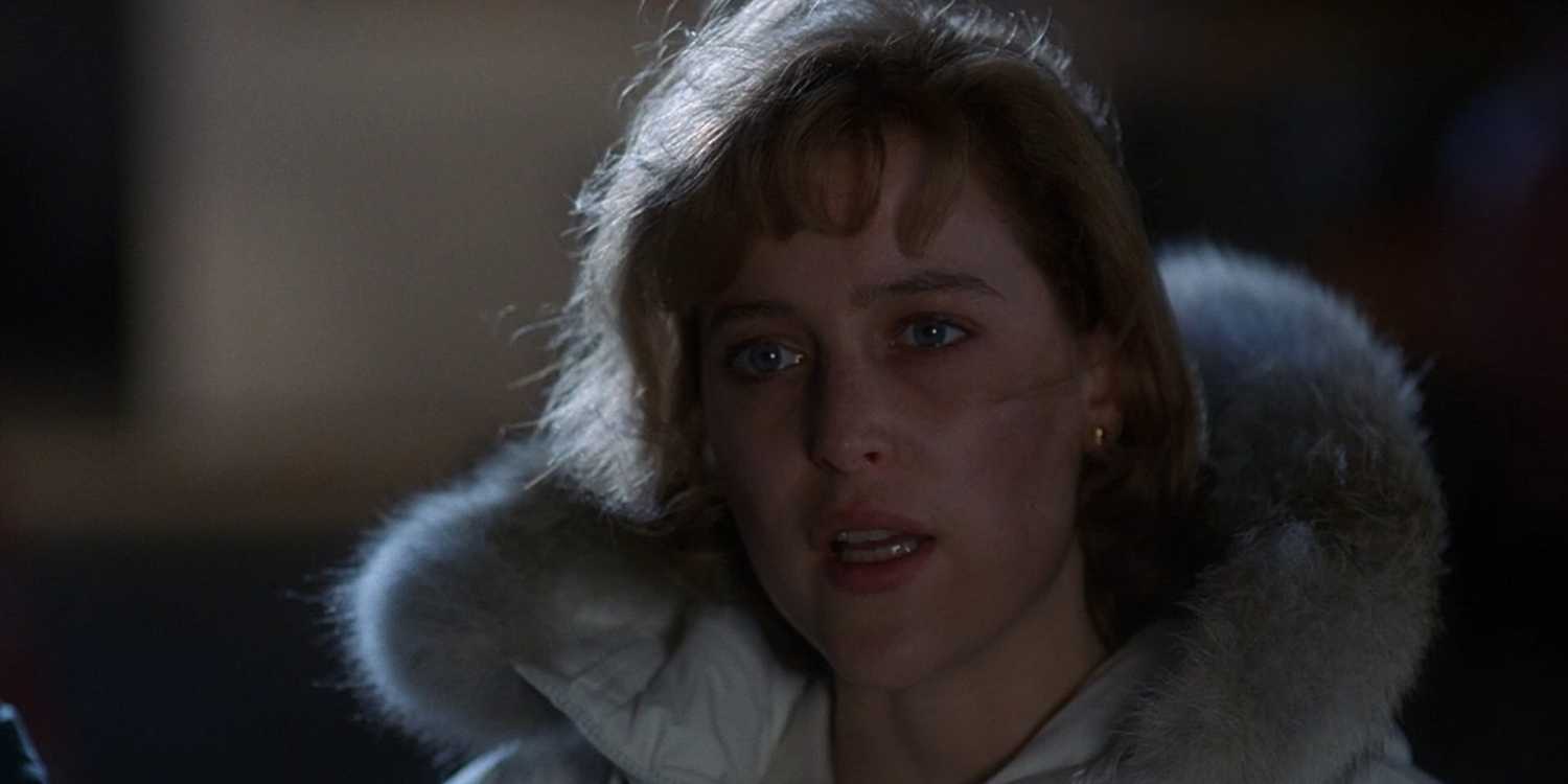 Scully in a winter coat in The X-Files