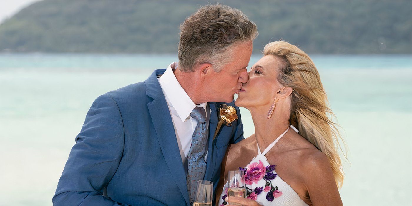 The Golden Bachelorette's Chock Chapple And Joan Vassos Kissing With Champagne Glasses After Engagement