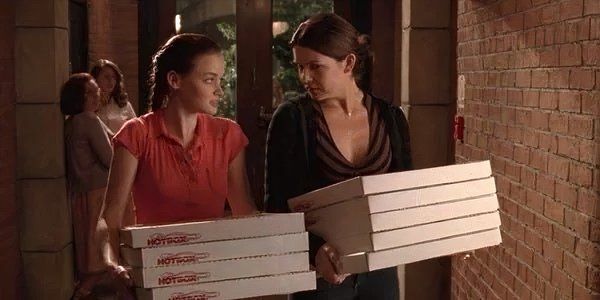 10 Happiest Episodes Of Gilmore Girls