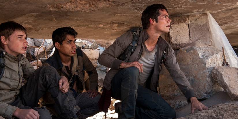Thomas, Winston and others in the desert in the Maze Runner franchise