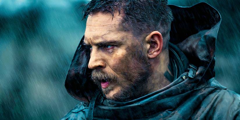 Tom Hardy com expressão séria em cena de Taboo