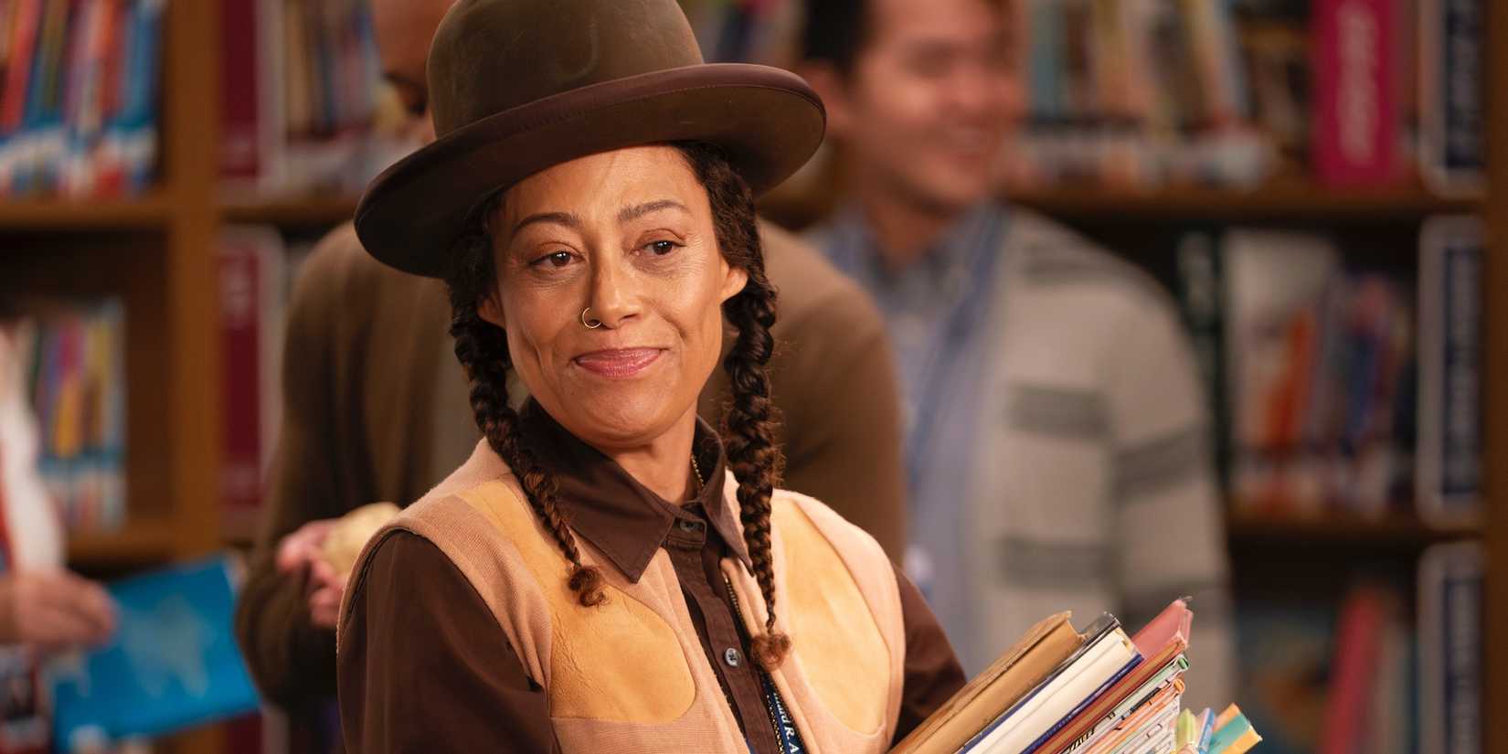 Cree Summer as Miss Rosalyn Inez in Abbott Elementary