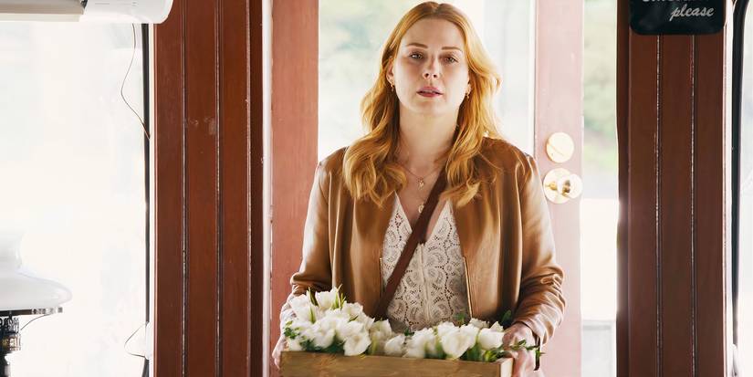 Alexandra Breckenridge as Mel in Virgin River season 6, episode 8