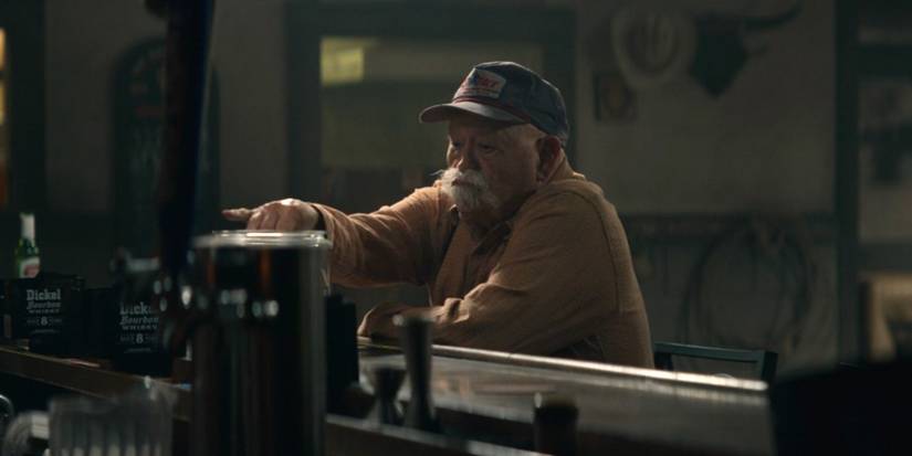 Barry Corbin as Babe in Tulsa King season 1, episode 6