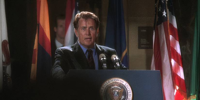 Bartlet discursando em um episódio de The West Wing