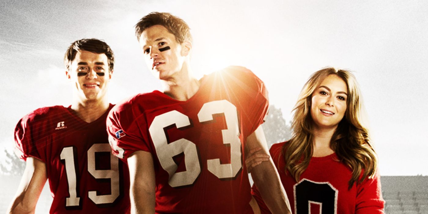 Кеймэн (Макс Адлер), Трэвис Фримен (Марк Хапка) и Эшли (Алекса Вега) позируют вместе в фильме "23 Blast".