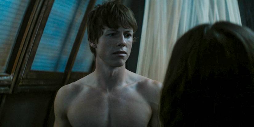 Орри (Майл Каллаган), парень Тулы в 1 сезоне "Дюна: Пророчество", Эпизод 3