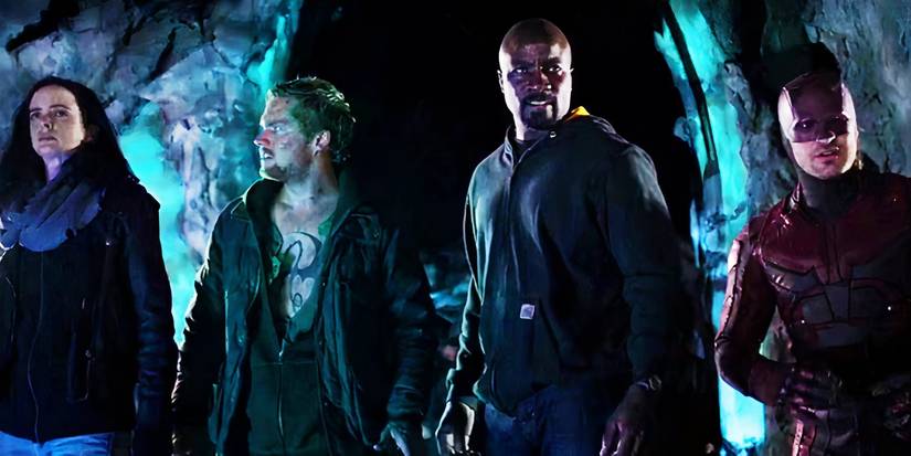 Jessica Jones, Danny Rand, Luke Cage and Daredevil in Midland Circle in The Defenders
