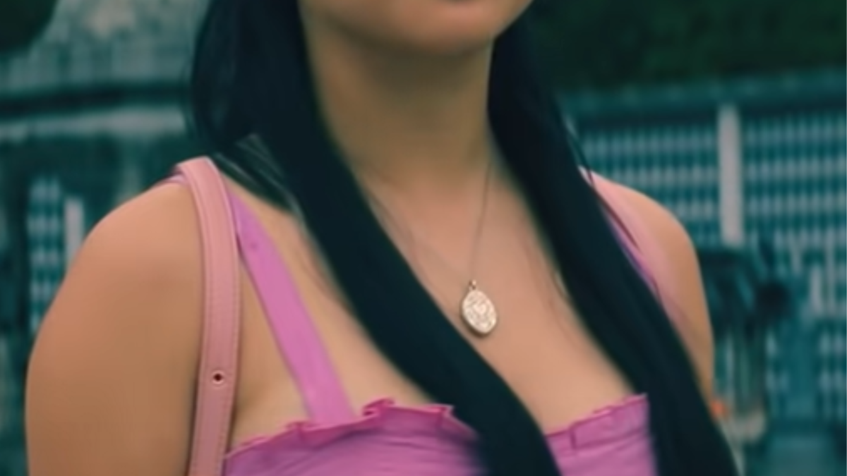 wer hat lara jean covey gespielt