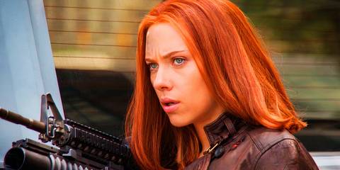 Natasha Romanoff with a gun in Captain America The Winter Soldier