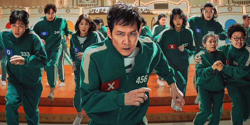 Ги-Хун и другие игроки бегут во время "Mingle" на постера к 2 сезону "Squid Game"