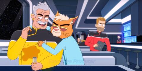 T'Ana flirting with Shaxs in Star Trek: Lower Decks Season 5 Ep 10