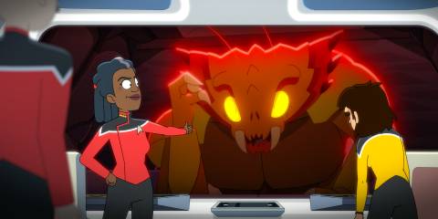 Captain Freeman giving compliments to the Clickets in Star Trek: Lower Decks Season 5 Ep 8