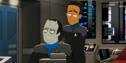 Dr. Julian Bashir giving Elim Garak a shoulder massage in Star Trek: Lower Decks Season 5 Ep 9