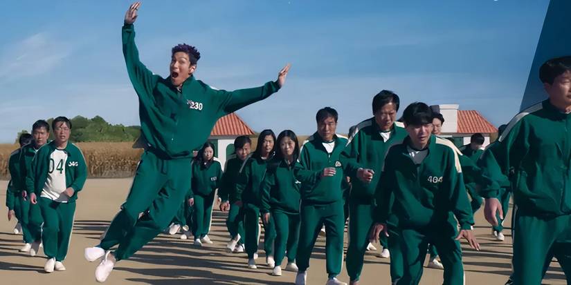 Т'нас наслаждается игрой "Красный свет, зеленый свет" в "Squid Game" 2 сезон