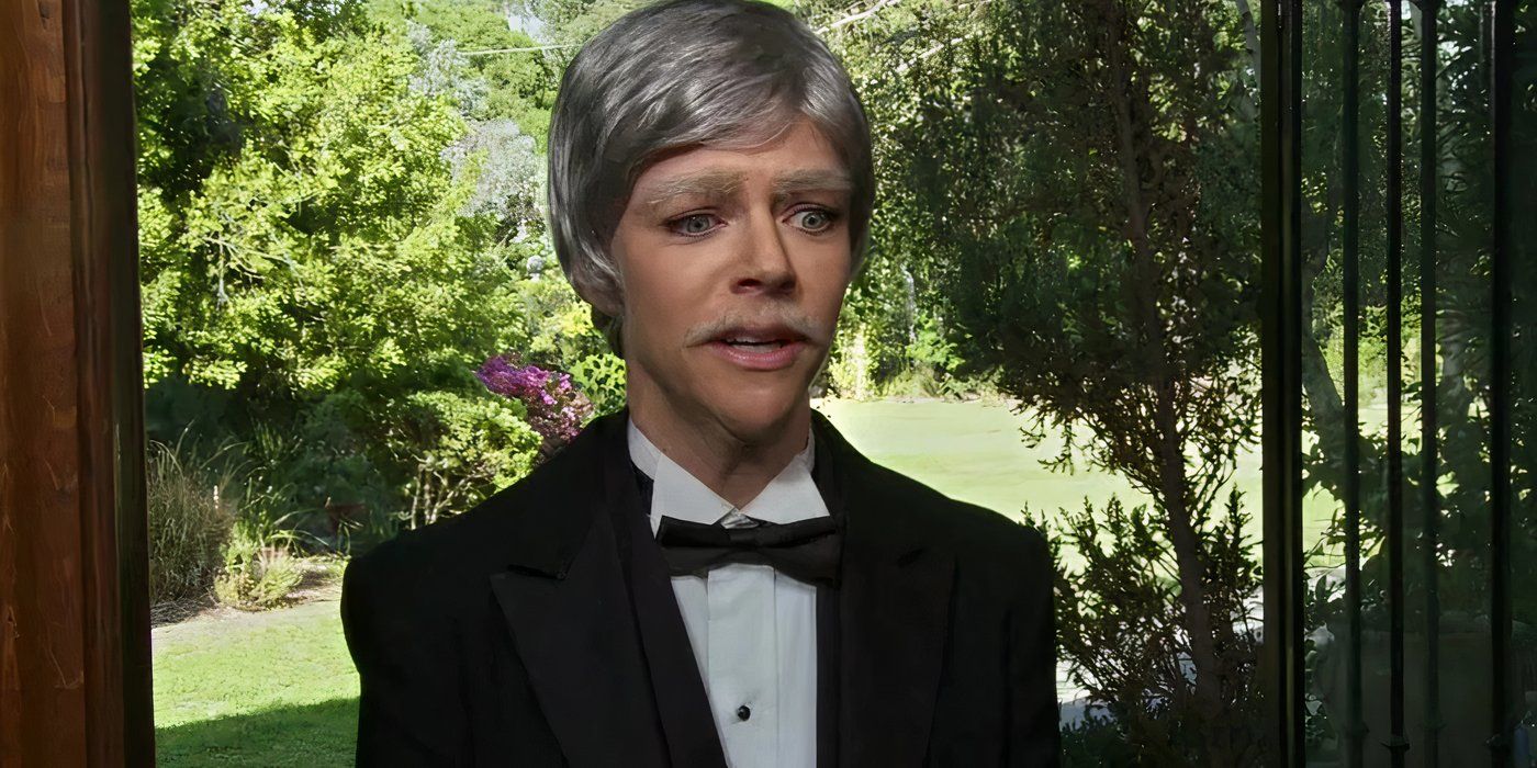Dee Reynolds pretending to be British butler Mr. Covington in It&rsquo;s Always Sunny In Philadelphia.