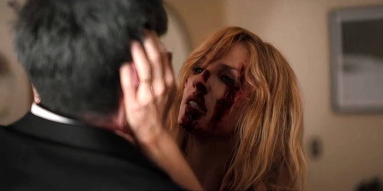 Wes Bentley as Jamie Dutton and Kelly Reilly as Beth Dutton fighting in Yellowstone season 5 episode 14