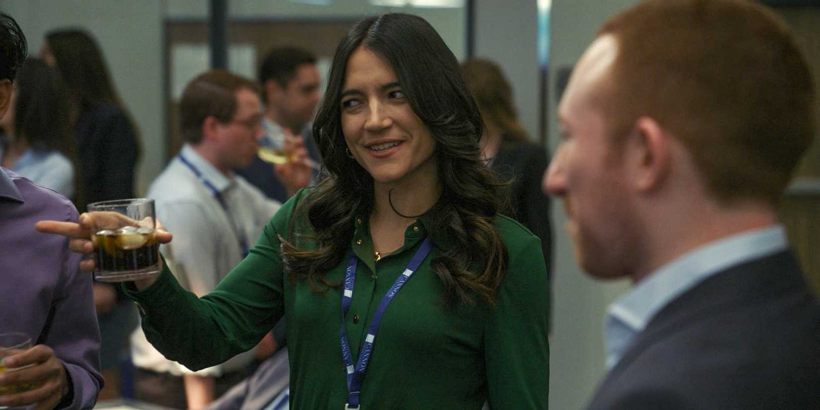 Lisa ( Alyssa Limperis), Guillermo's coworker in What We Do in the Shadows Season 6 Ep 10