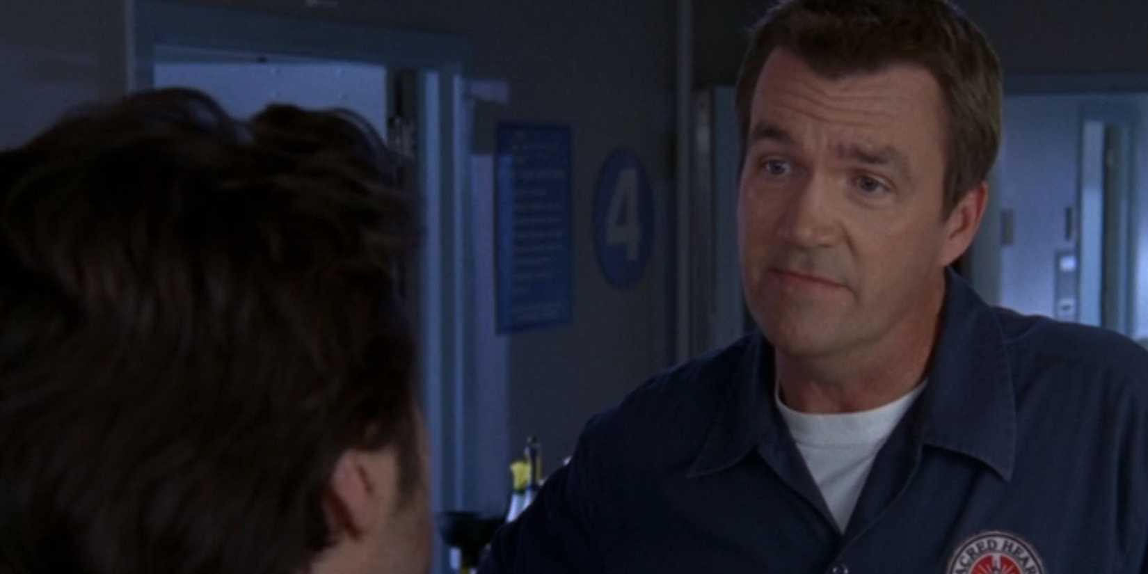 Janitor falando com JD em Scrubs