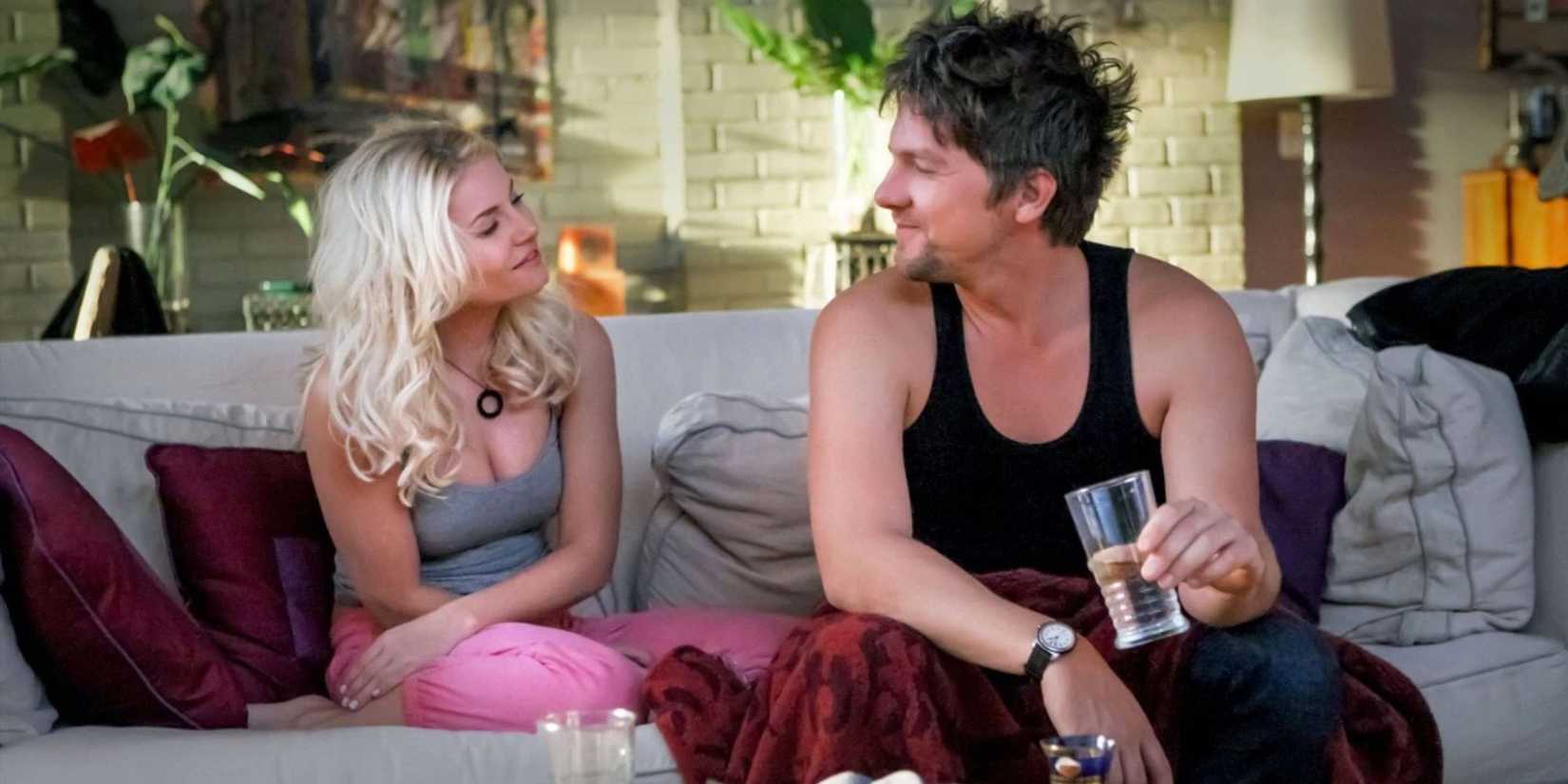 Alex Kerkovich (Elisha Cuthbert) e Dave Rose Jr. (Zachary Knighton) em Happy Endings
