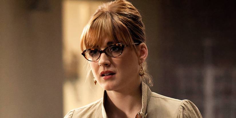 Alexandra Breckenridge as Katerina Pelham looking concerned in True Blood