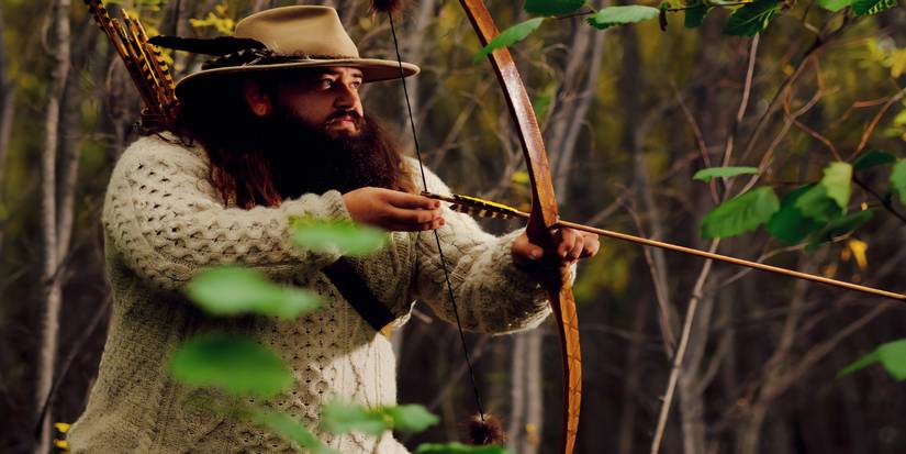 competidor da temporada 11 de Alone com arco e flecha.