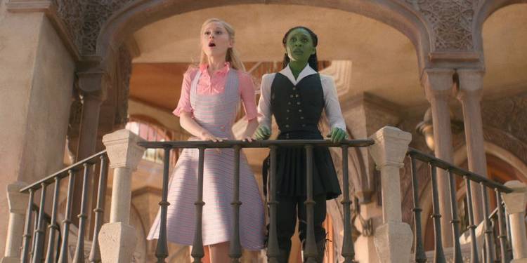 Every Glinda Outfit Ariana Grande Wears In Wicked, Ranked Every Glinda Outfit Ariana Grande Wears In Wicked, Ranked