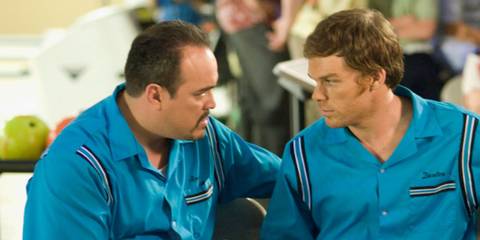 Dexter Morgan and Angel Batista talking at the bowling alley in Dexter season 2