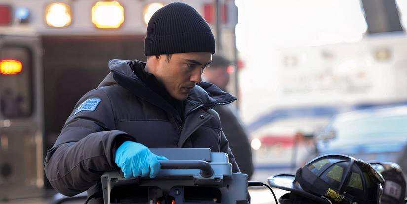 Frost in One Chicago crossover holding medical equipment