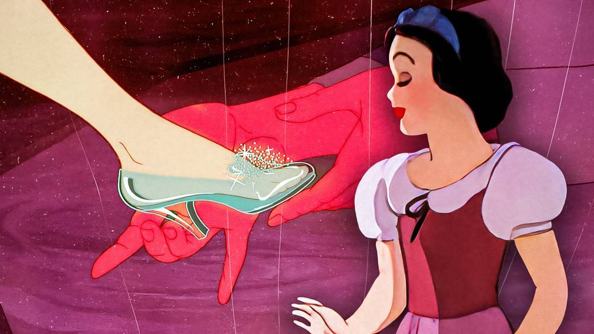 10 Most Impractical Disney Princess Outfits 10 Most Impractical Disney Princess Outfits