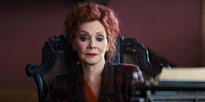 Jean Smart in babylon