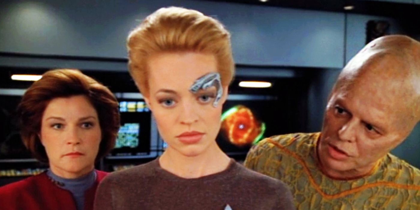 Kate Mulgrew and Jeri Ryan Star Trek Voyager