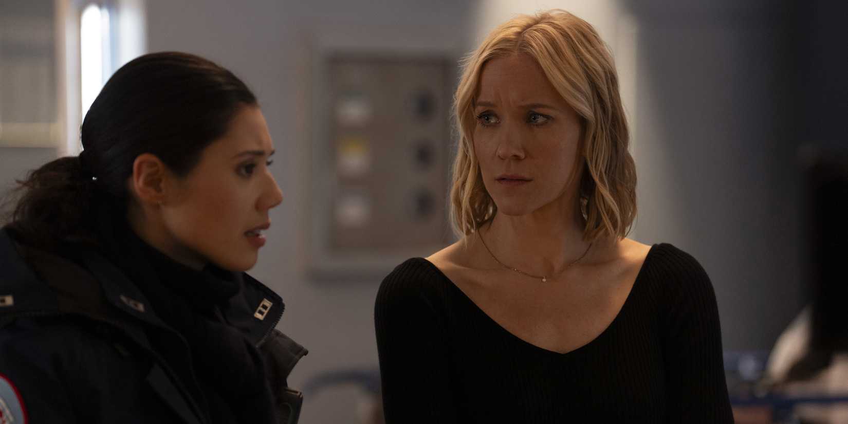 One Chicago Violet talks to Hannah about a patient