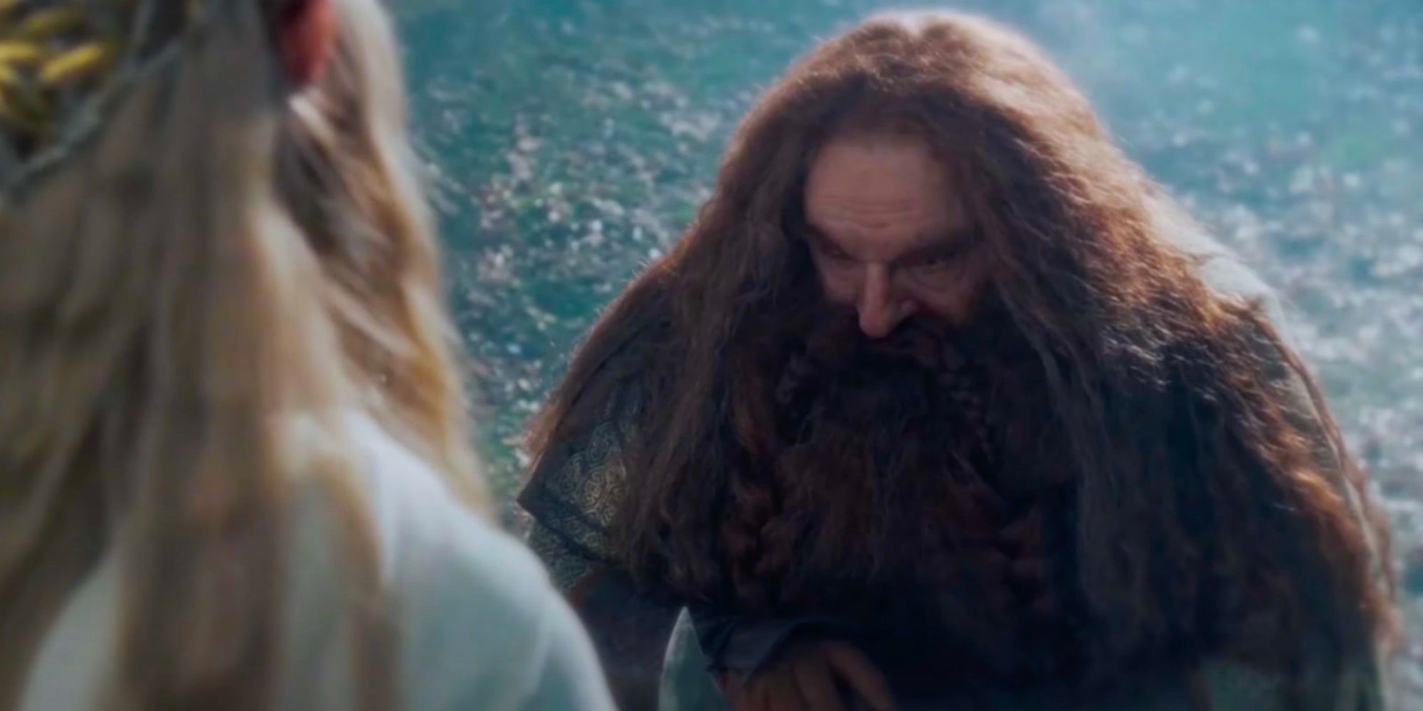 Why Galadriel Gave Gimli Three Of Her Hairs When He Only Asked For One ...