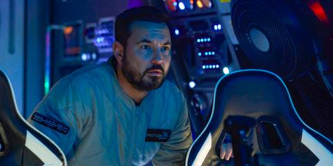 Theo Rig The Rig Summary, Trailer, Season List, Cast, Where to Watch and More