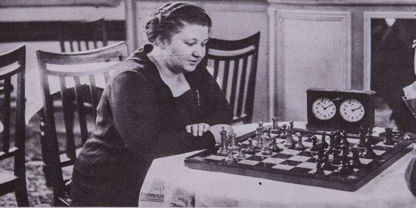Memchik Is Beth Harmon A Real Person? The Queen's Gambit True Story Inspiration ...