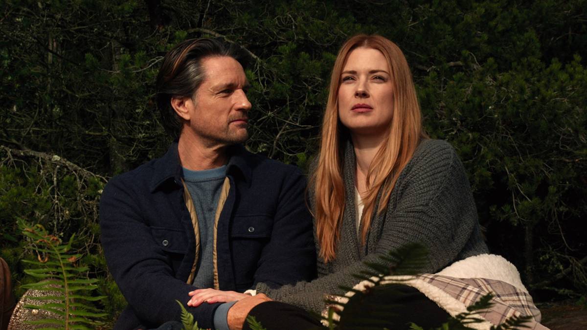 Why Virgin River Is A Huge Hit But This 3-Season Show Isn't As Big - Even  Though They're Adaptations Of The Same Author