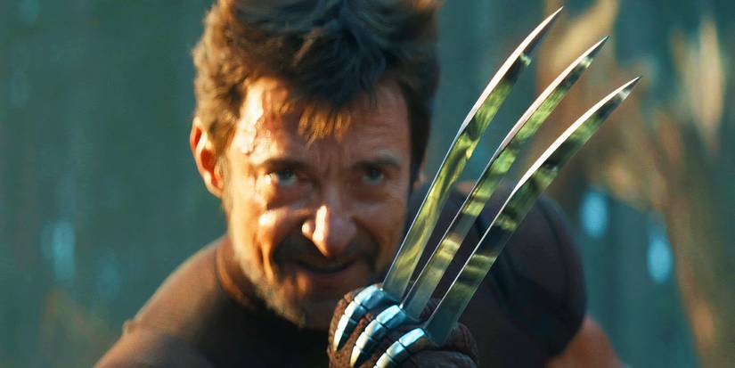 Wolverine com Hulk em suas garras em Deadpool & Wolverine