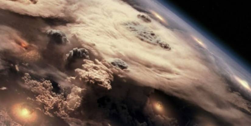 Ataque às Doze Colônias na minissérie de Battlestar Galactica