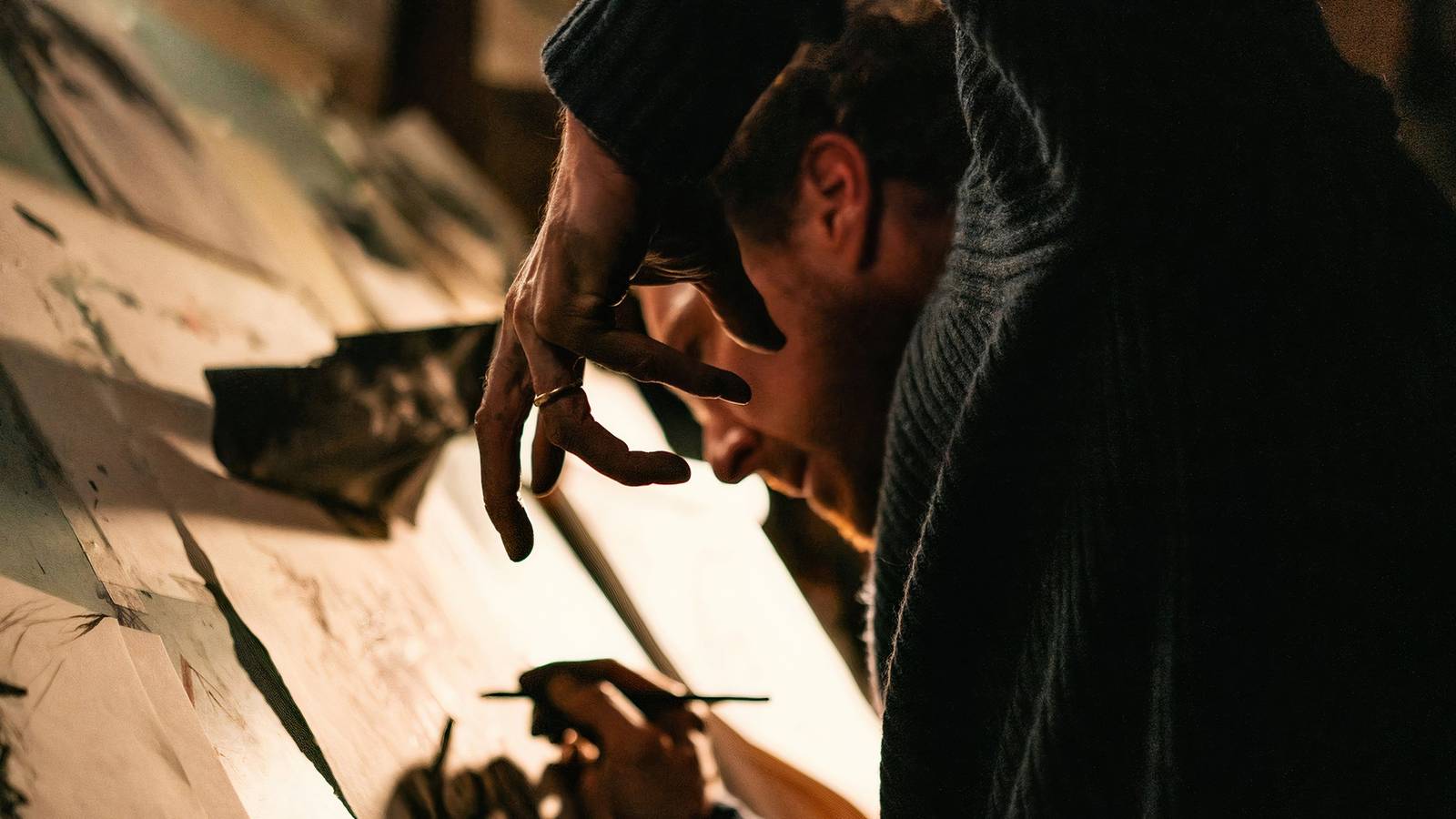 Benedict Cumberbatch draws crows in The Thing with Features