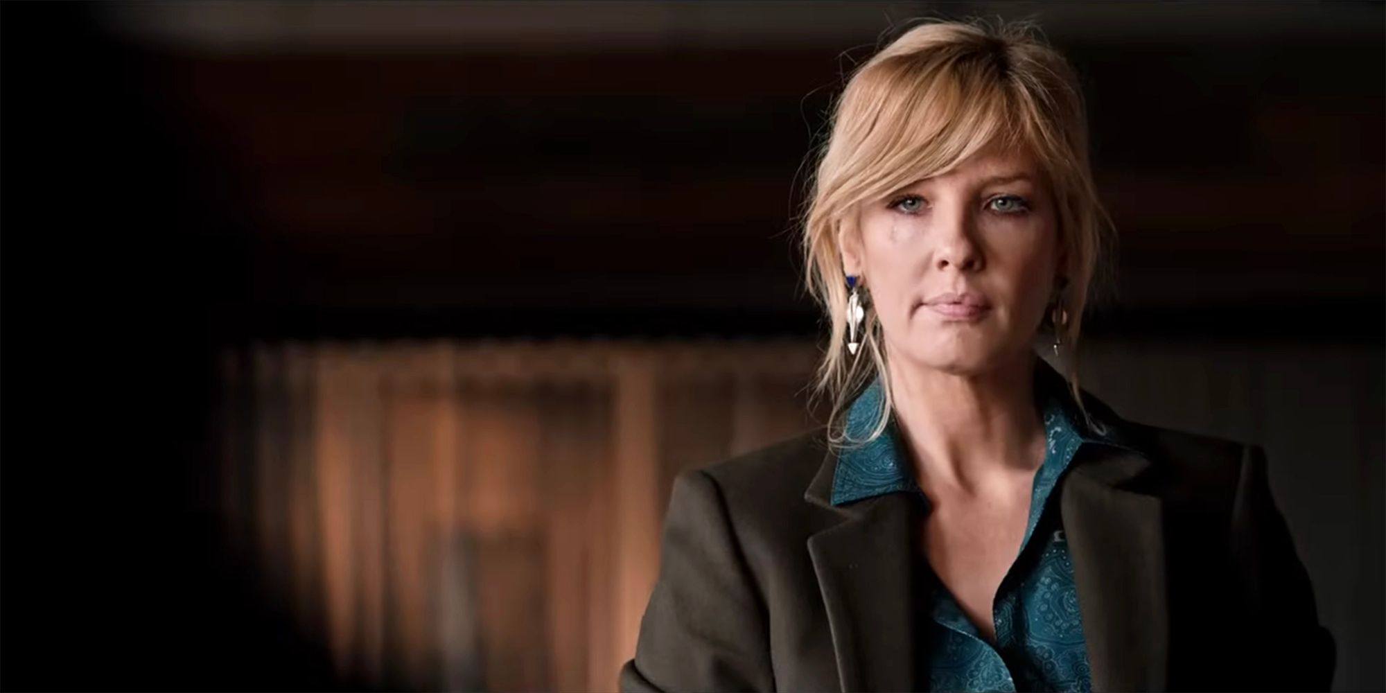 Beth stares at Willa in Yellowstone