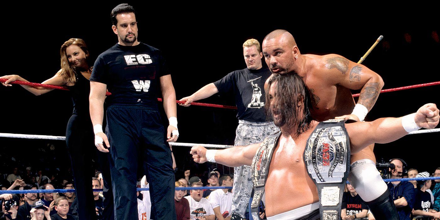 10 Oldest WWE Wrestler Debuts, Ranked By Age