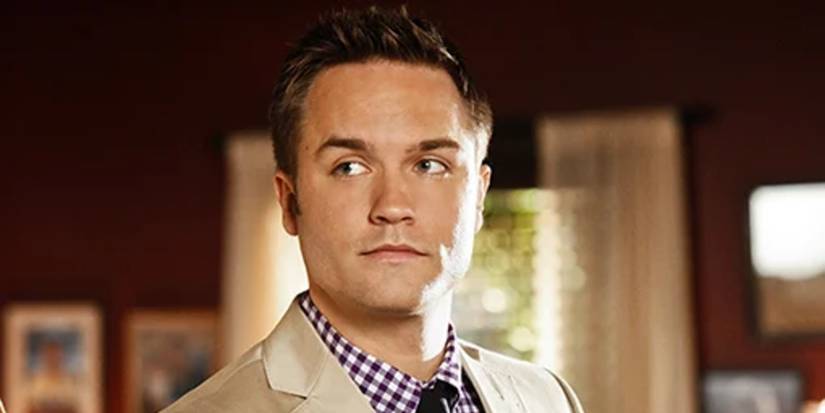 George Tucker (Scott Porter) smiling in Hart of Dixie.